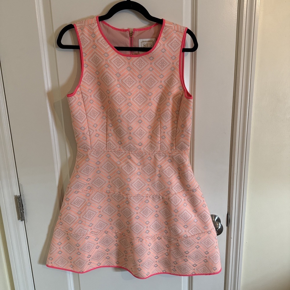Sail to Sable fit-and-flare jacquard dress Melon pink Geometric Pattern Size 8